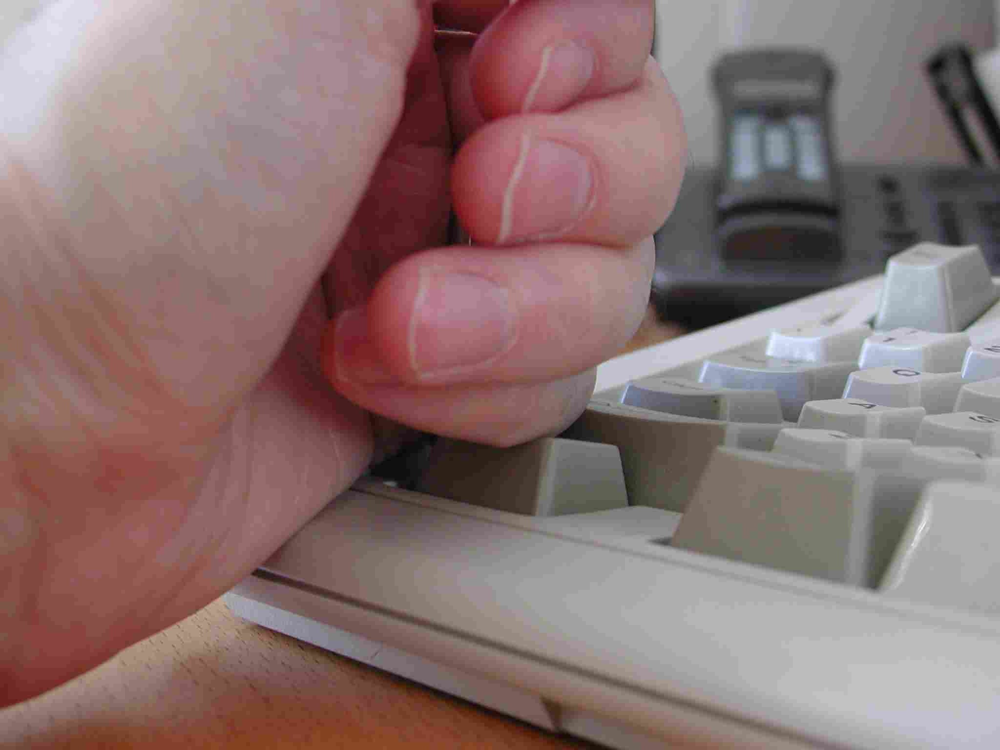 Pressing modifier       keys without strained uses of fingers